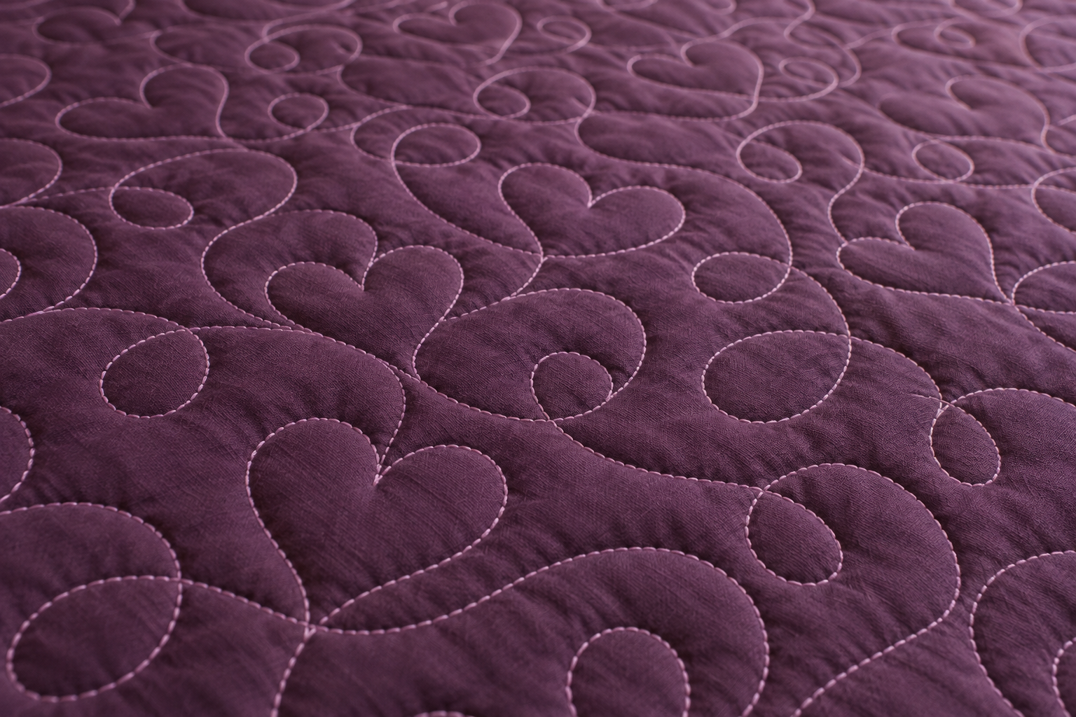 End to End Longarm Quilting Closeup Purple Hearts